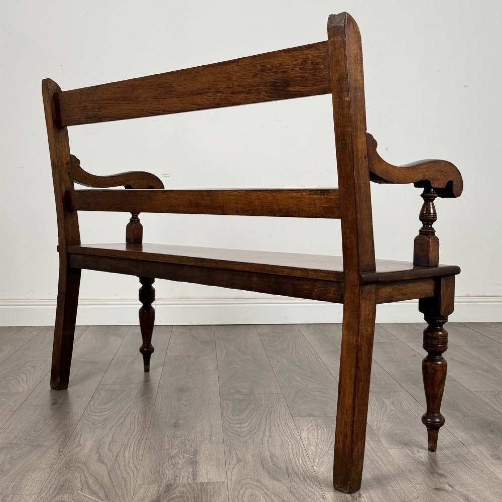  Antique 20th Century Good Quality Hall Bench In Walnut 
 View IX