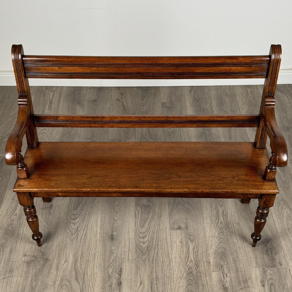  Antique 20th Century Good Quality Hall Bench In Walnut 
 View XI