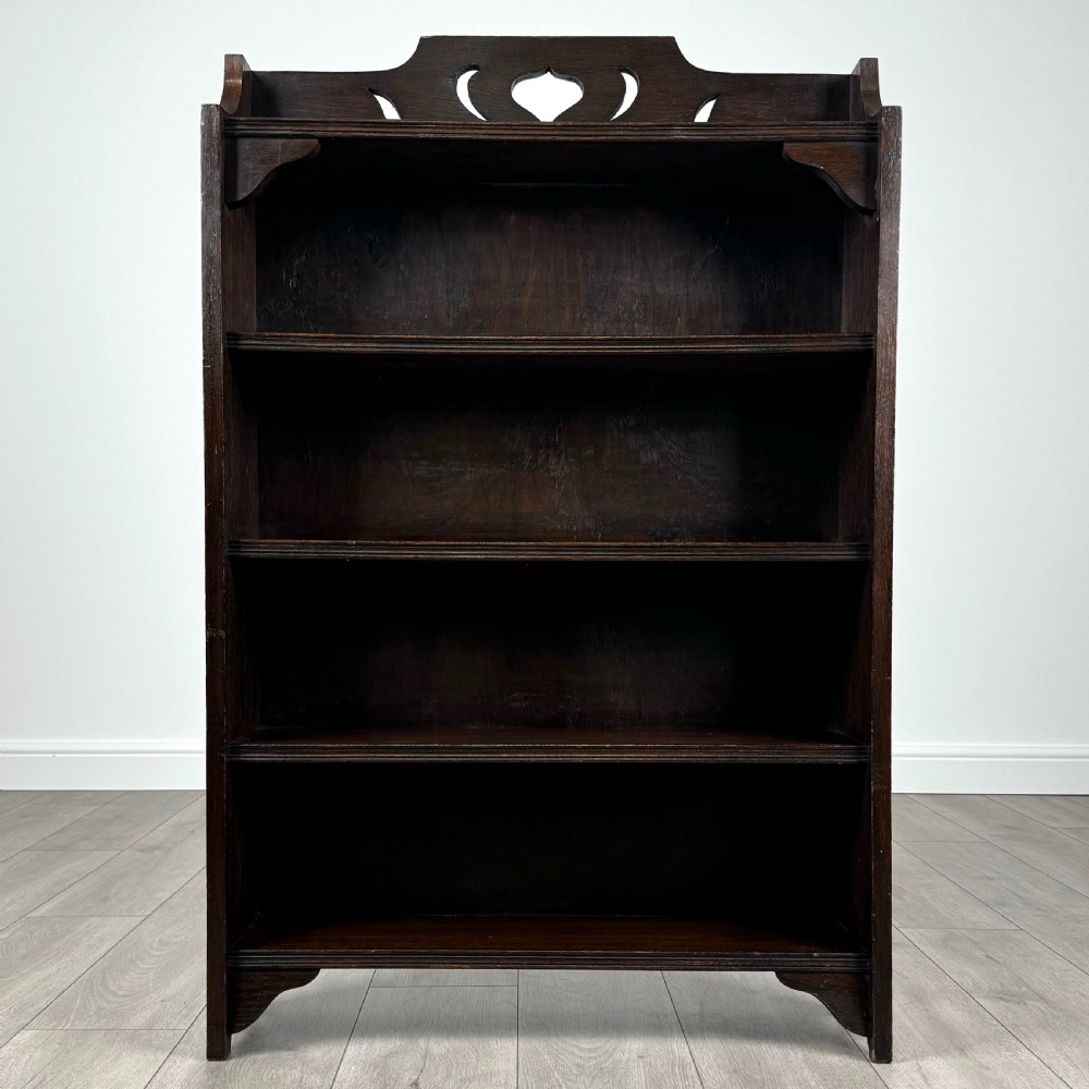  Antique 20th Century Small Arts And Crafts Bookcase In Oak 