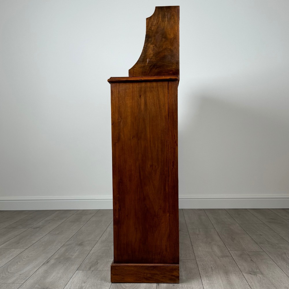 Antique 20th Century Bookcase In Mahogany 
 View IV