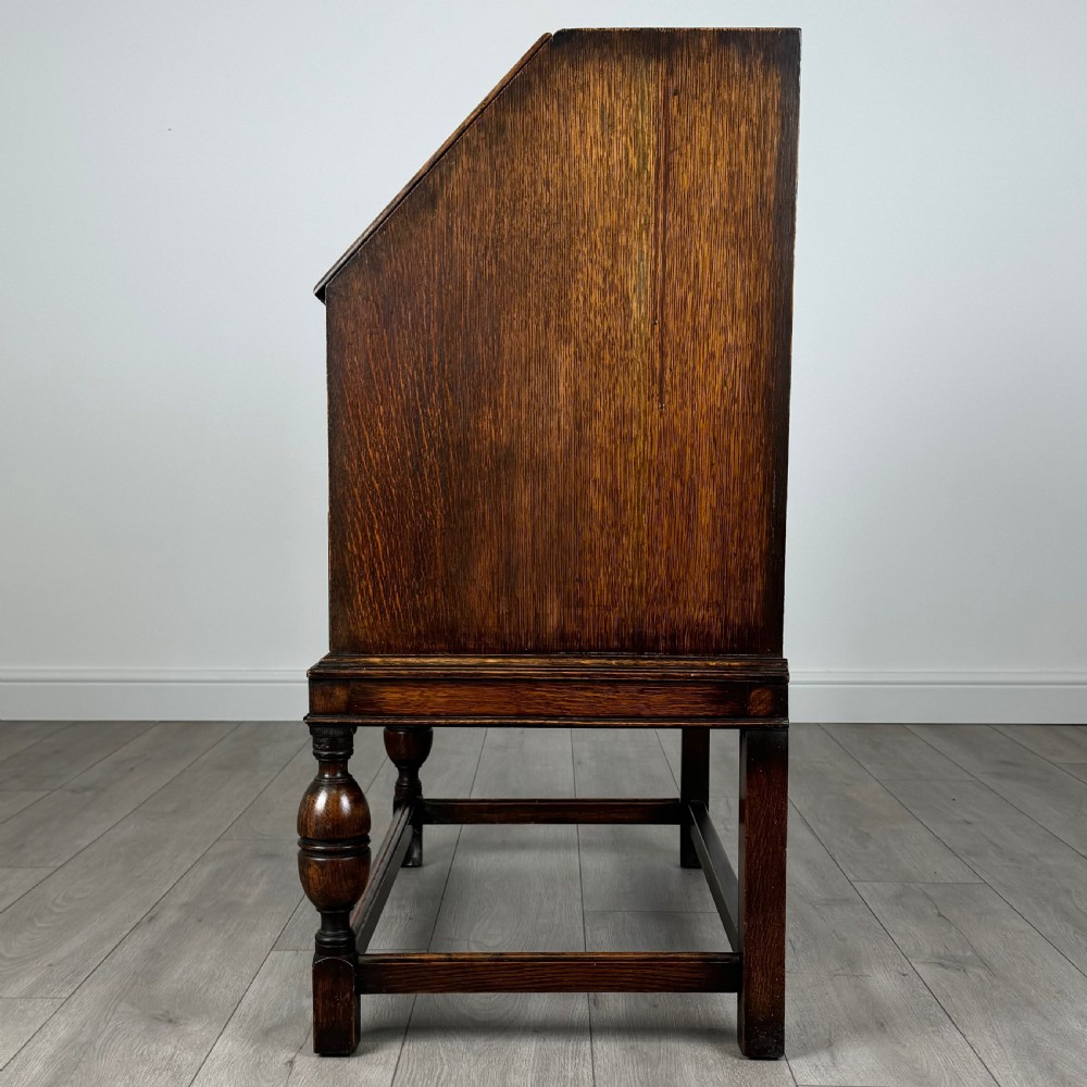 Antique 20th Century Oak Bureau Of Good Quality 
 View IV