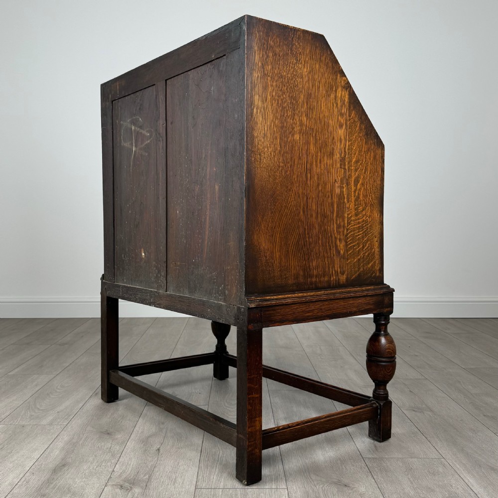 Antique 20th Century Oak Bureau Of Good Quality 
 View IX