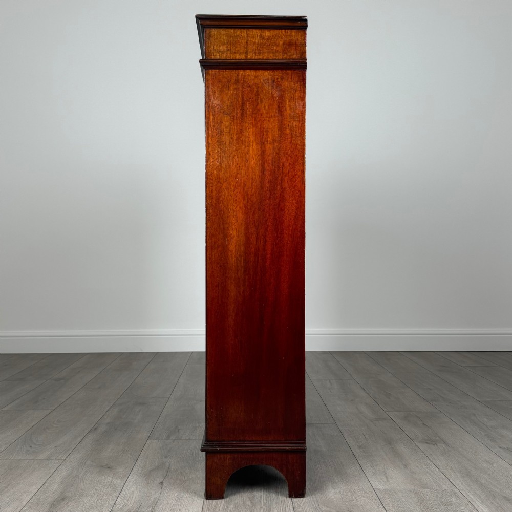 Antique 20th Century Small Open Bookcase In Mahogany  View IV