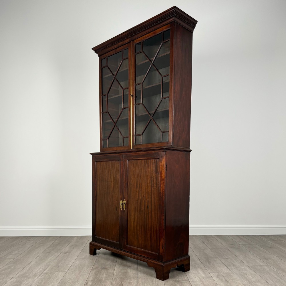 Antique 18th Century Bookcase Of Finest Quality In Mahogany  View IV