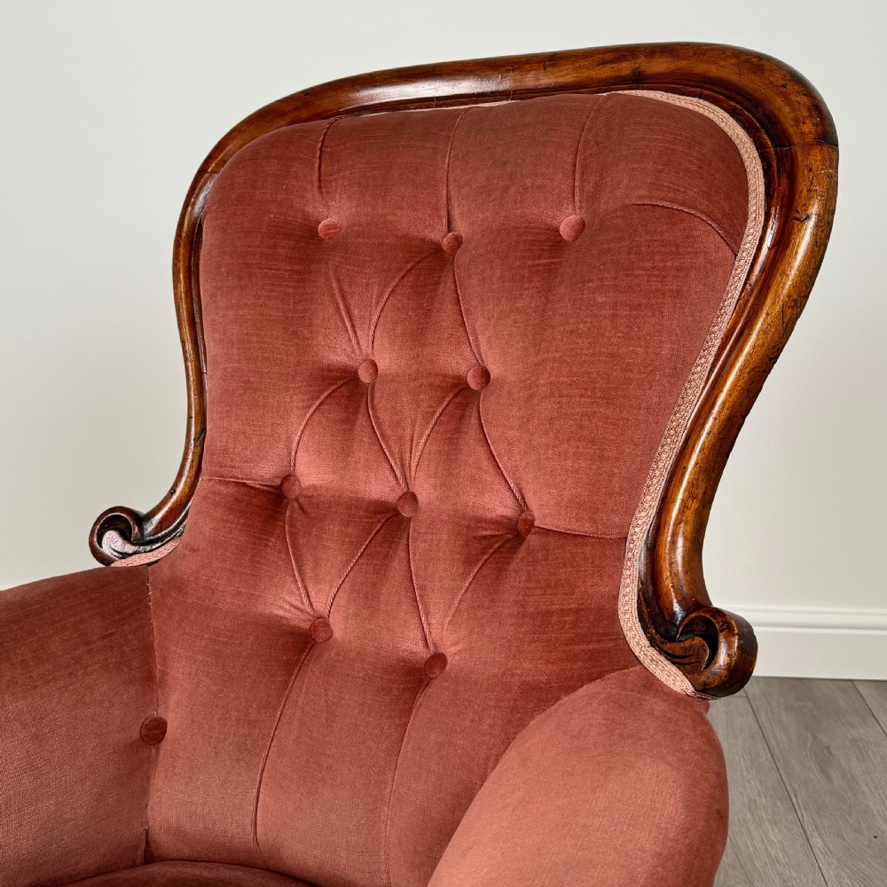 Antique 19th Century Button Back Armchair In Mahogany  View X