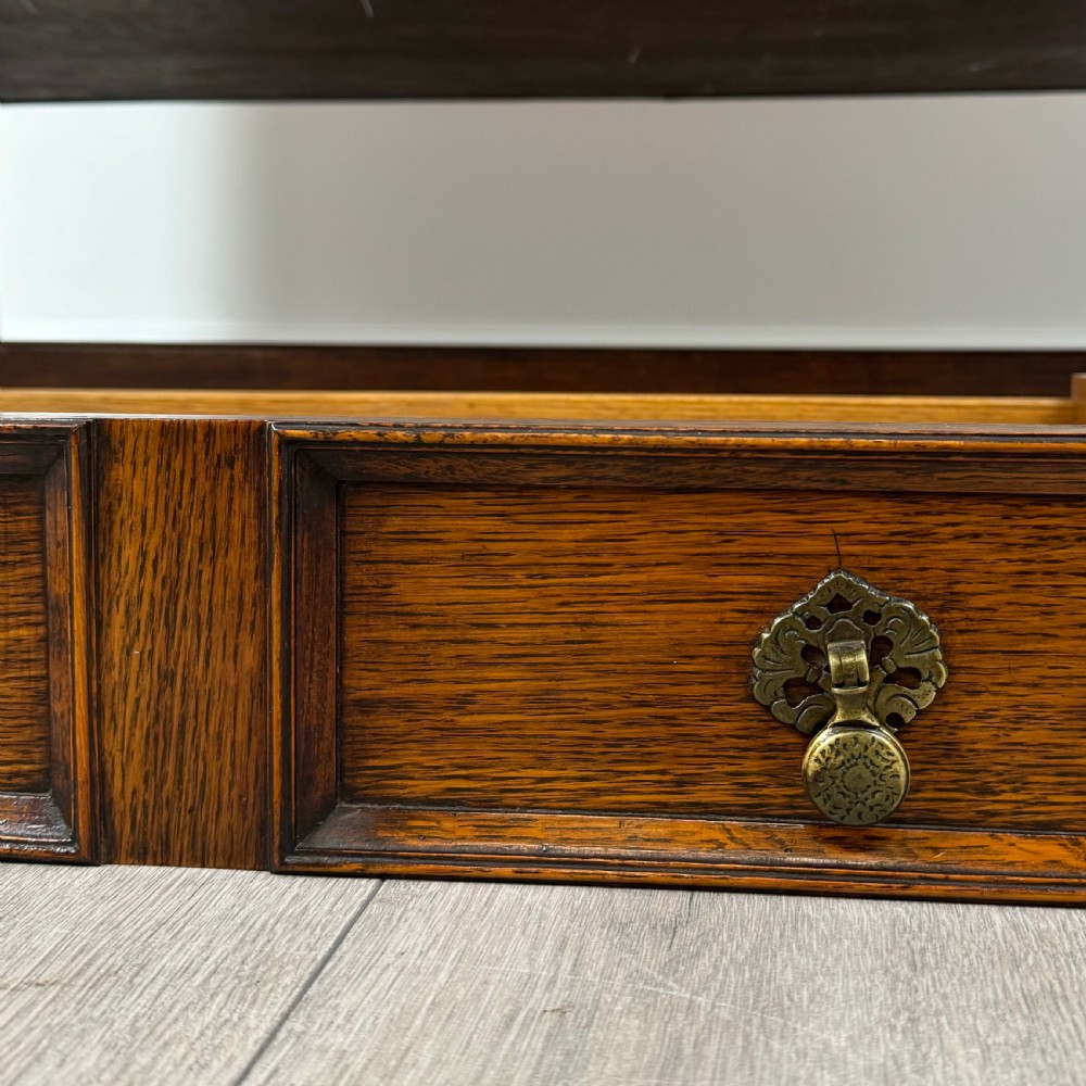  Antique 20th Century Art Nouveau Sideboard In Oak View VIII