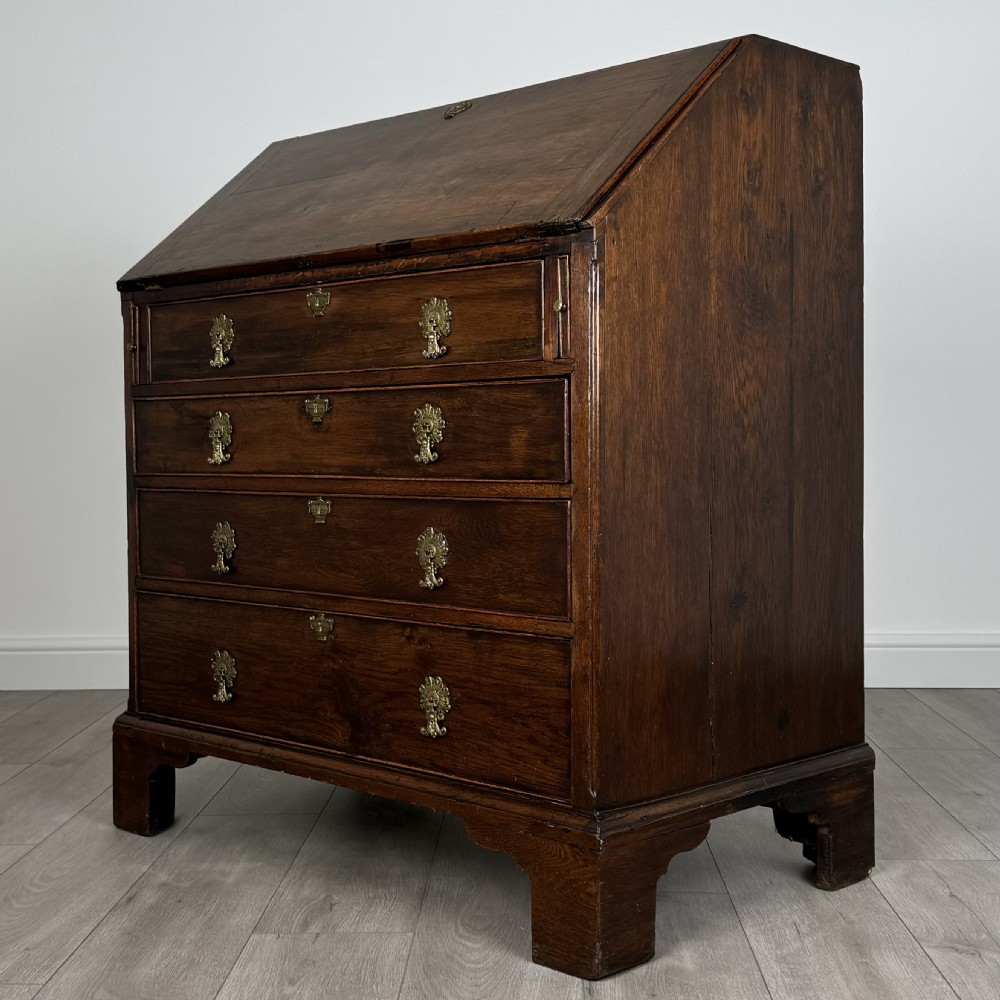 Antique 18th Century Great Quality Bureau In Oak  View III