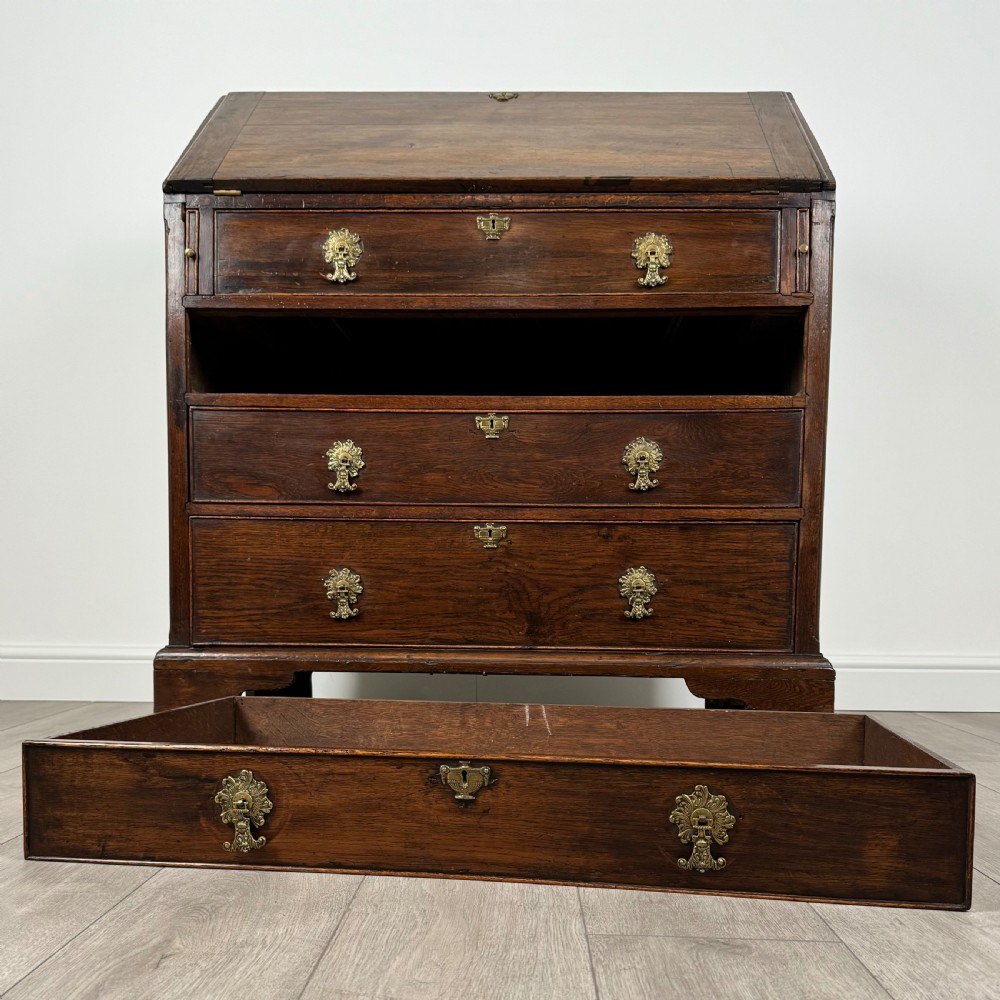 Antique 18th Century Great Quality Bureau In Oak  View XIX