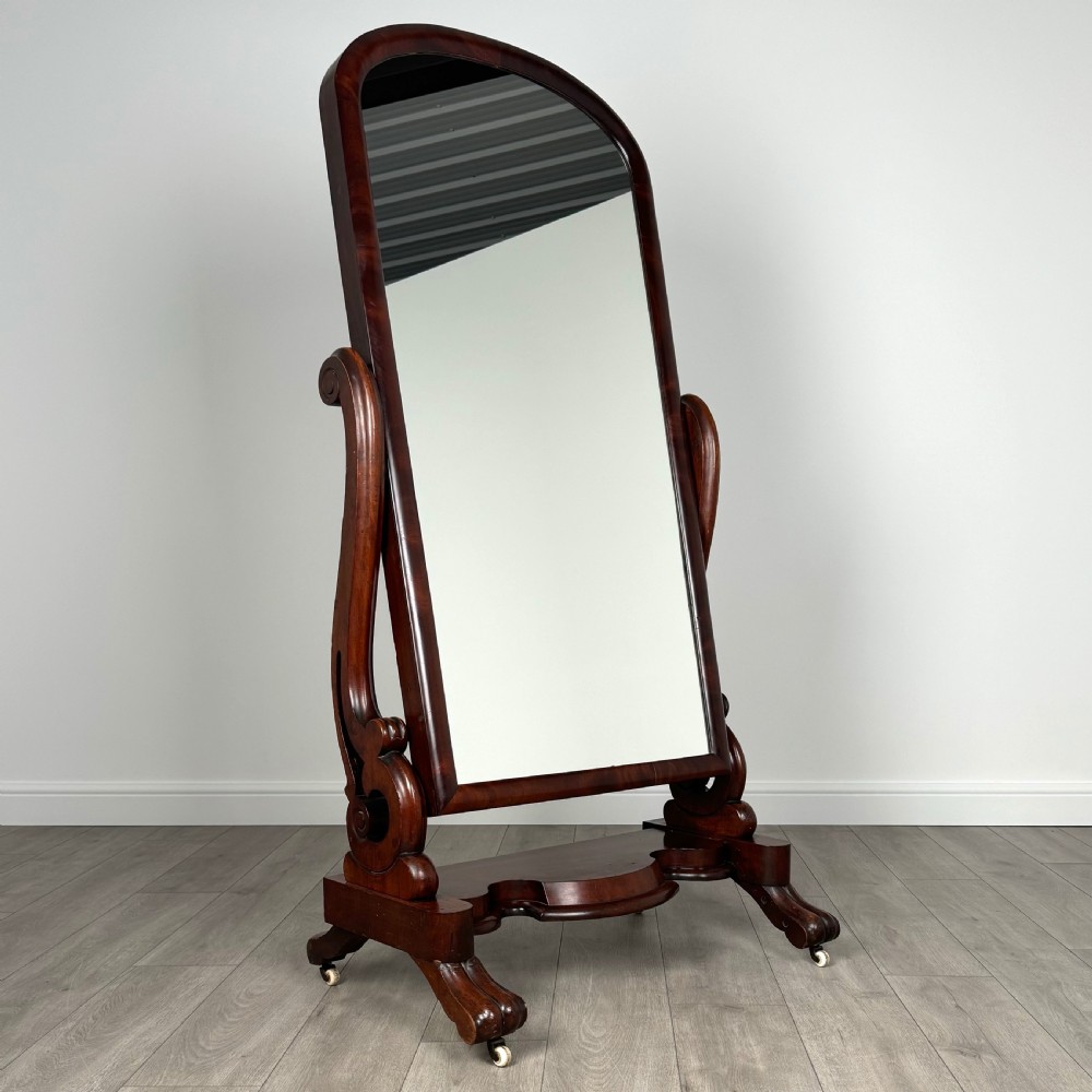 Antique 19th Century Good Quality Cheval Mirror In Mahogany 