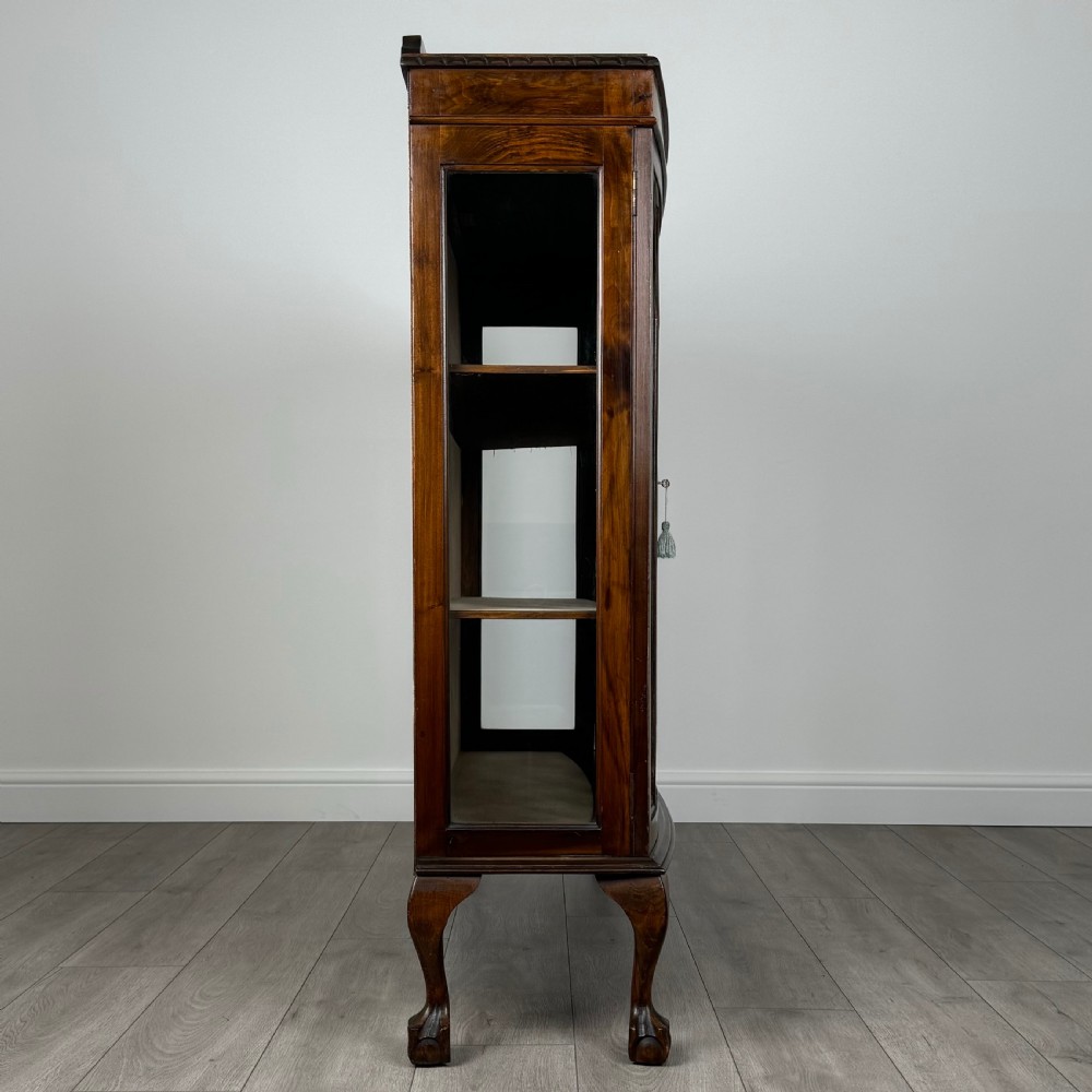 Antique 20th Century Display Cabinet In Mahogany 
 View VIII