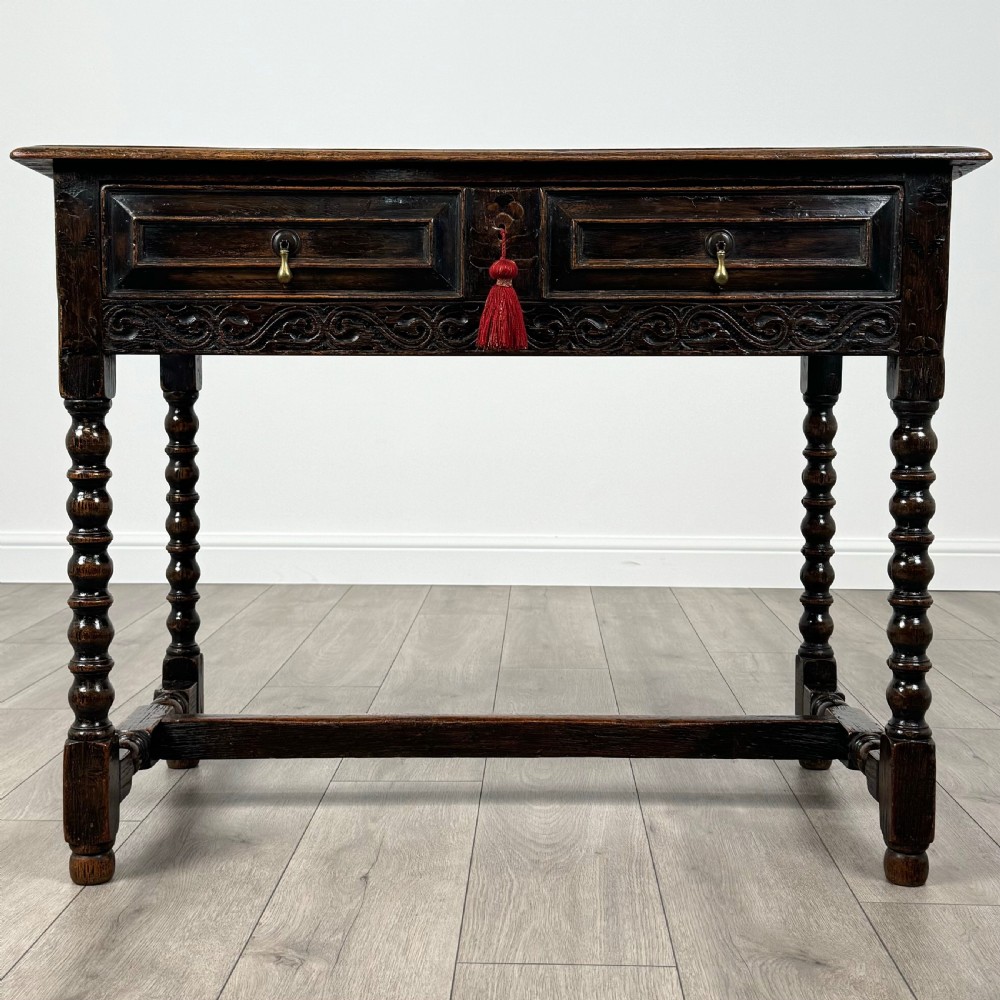 Antique 18th Century Bobbin Turned Writing Table In Oak 
