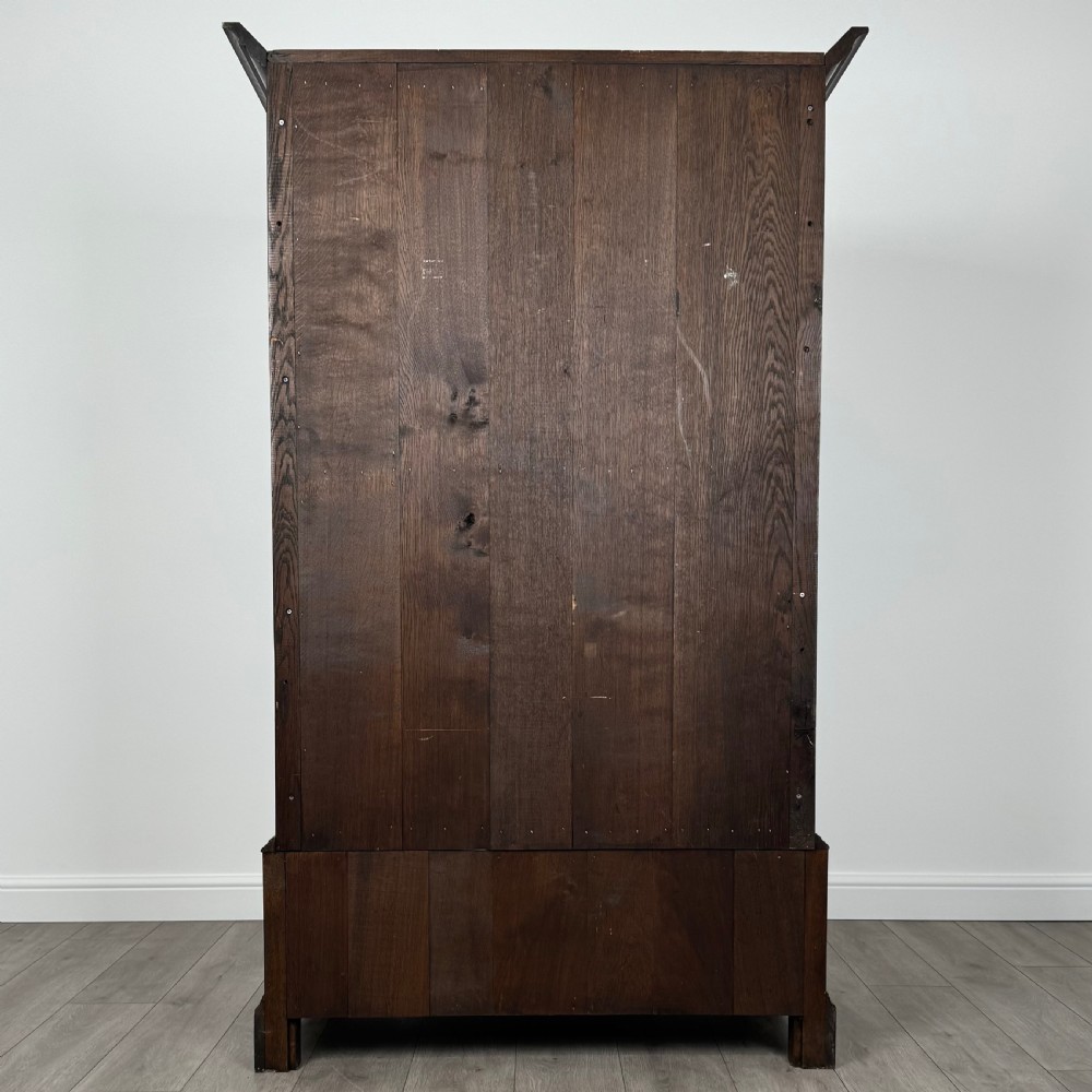  Antique 20th Century Georgian Style Wardrobe In Oak  View VII