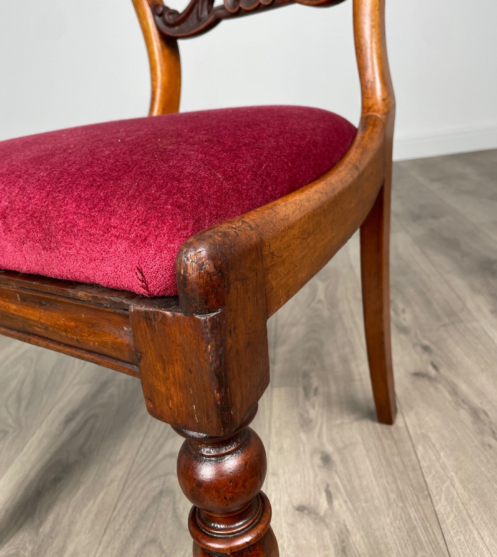Antique 19th Century Bedroom Chair / Hall Chair In Mahogany View IV