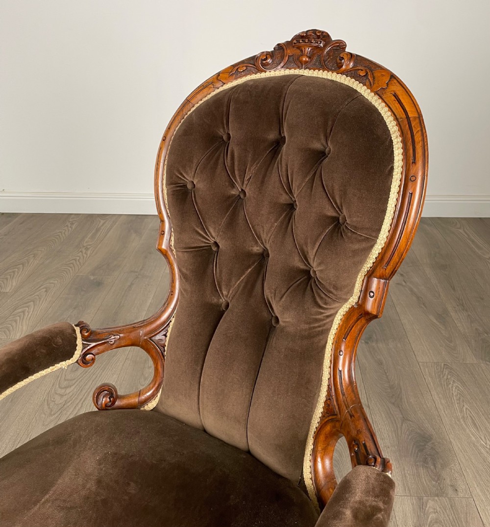 Antique 19th Century Victorian Armchair In Walnut  View IX