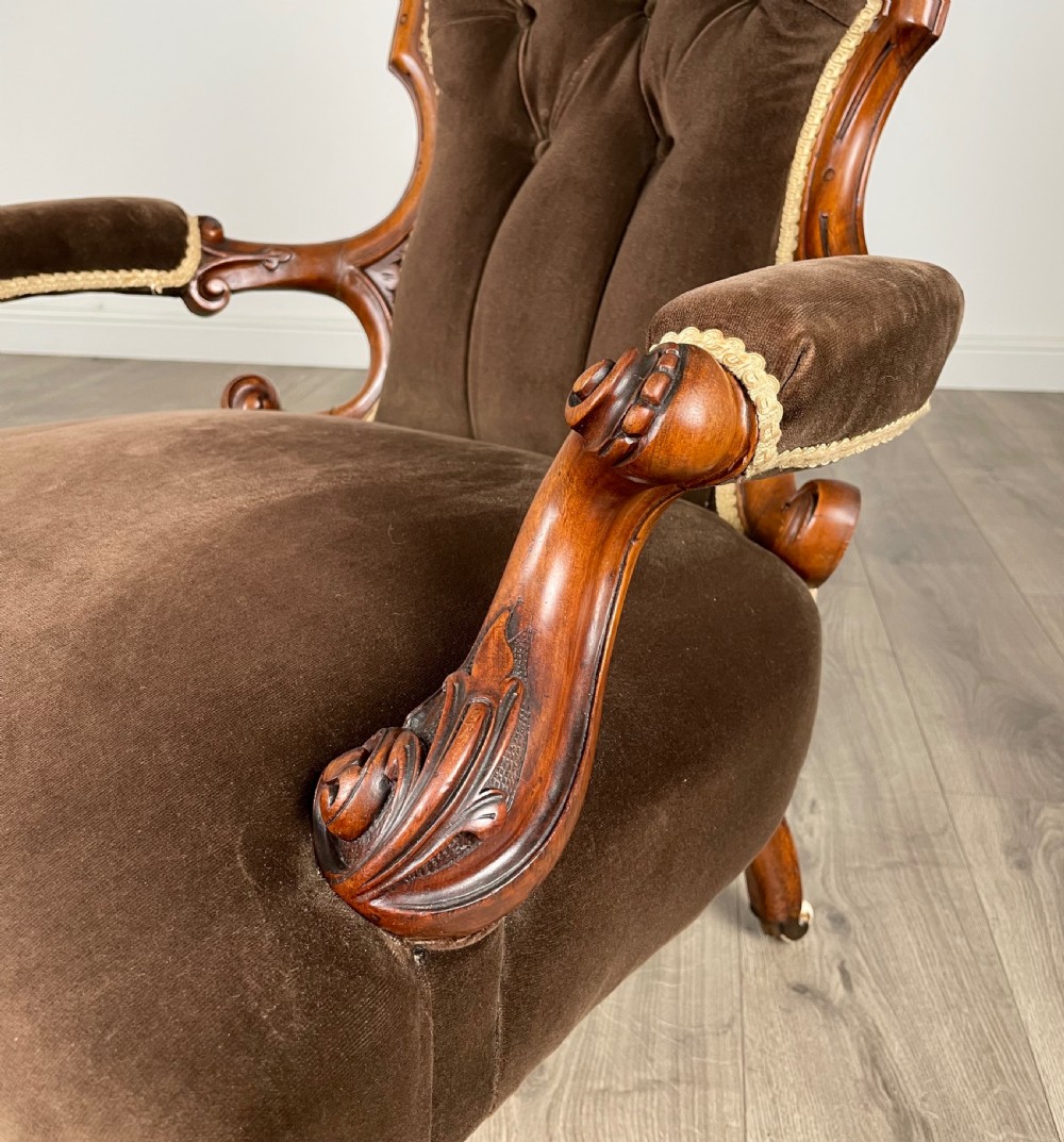 Antique 19th Century Victorian Armchair In Walnut  View X