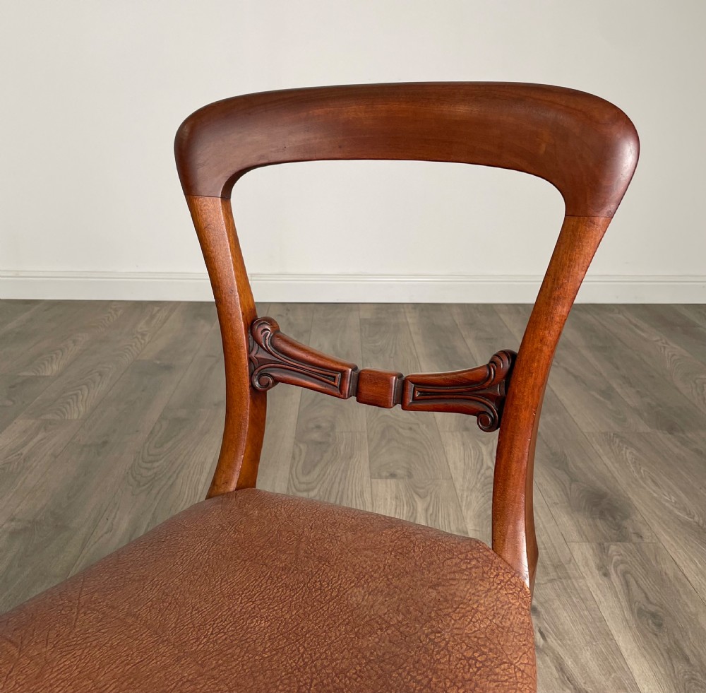 Antique 19th Century Set Of 6 Dining Chairs In Mahogany  View IV
