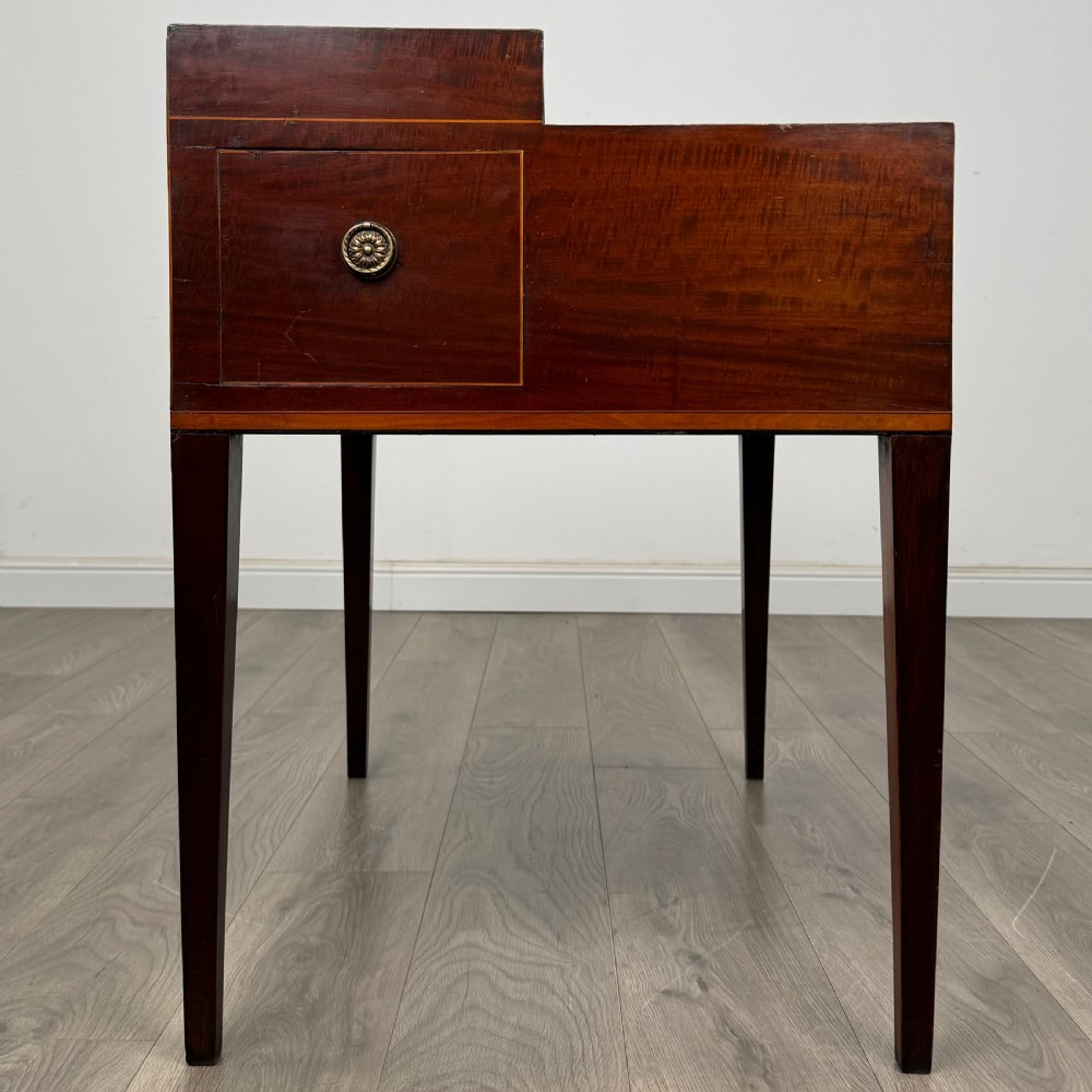 Antique Early 19th Century Writing Table In Mahogany View VIII