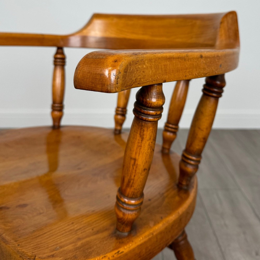  Antique 20th Century Smokers Bow Chair In Elm View X
