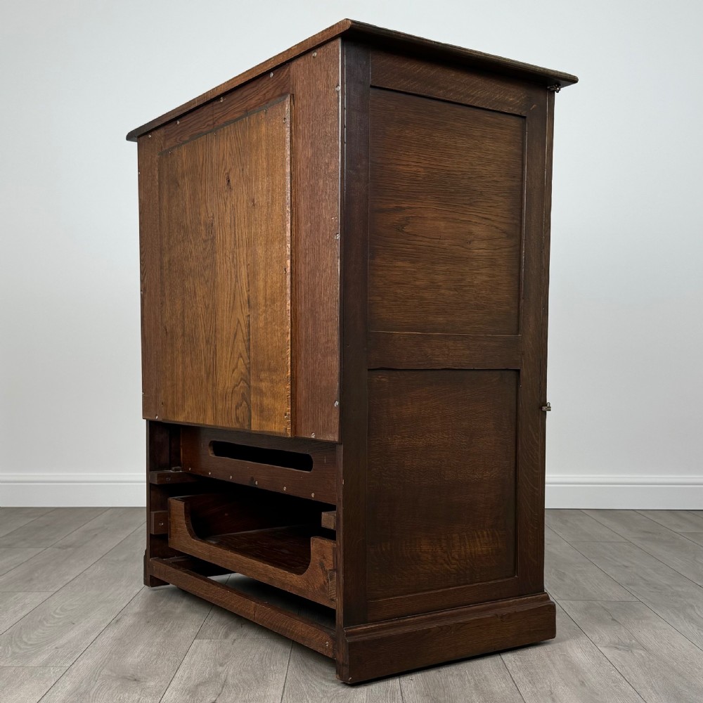 Antique 20th Century Cupboard In Oak  View VII