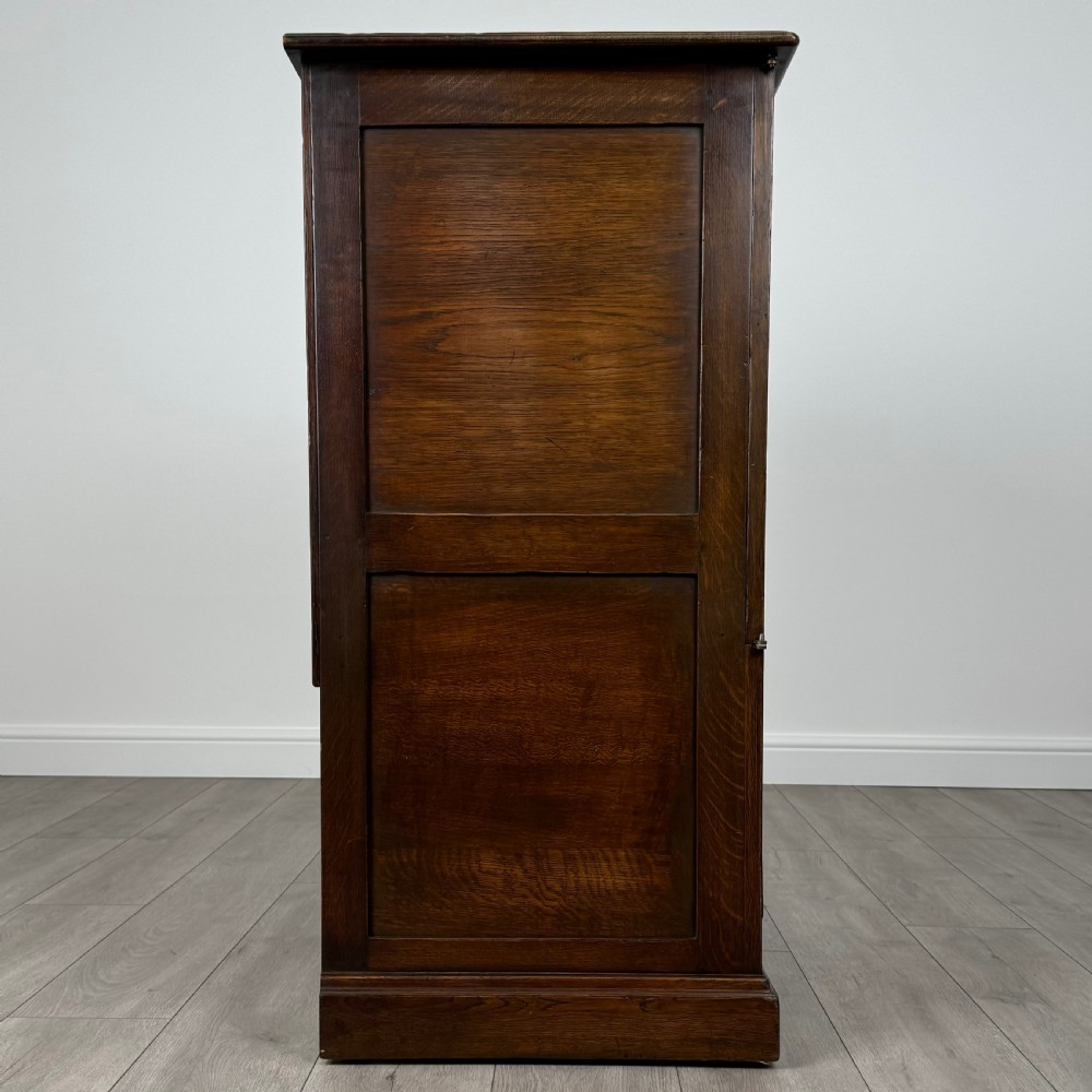 Antique 20th Century Cupboard In Oak  View VIII