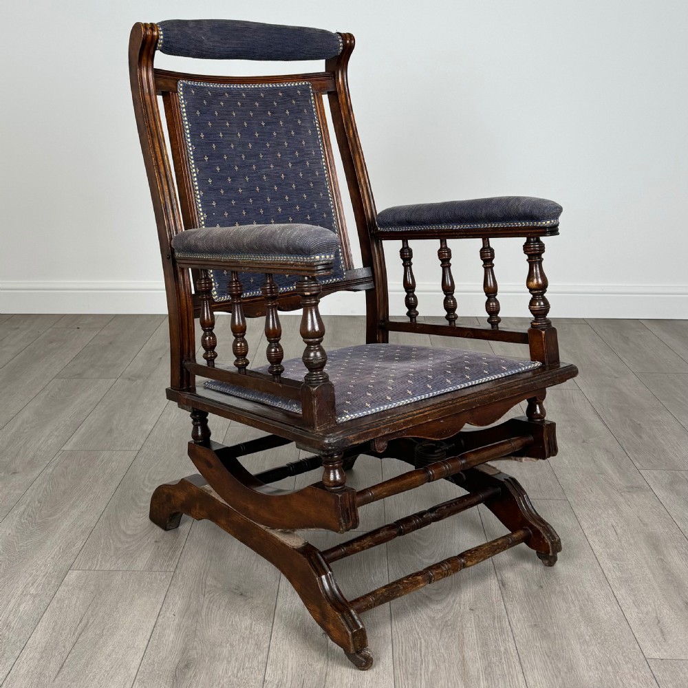 Antique 20th Century American Rocking Chair In Beech View VII