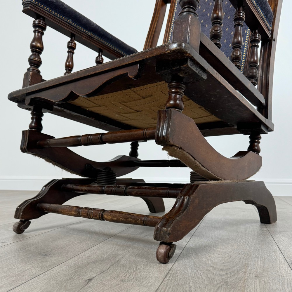 Antique 20th Century American Rocking Chair In Beech View XI