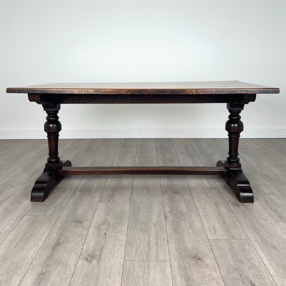 Antique 20th Century Good Quality Dining Table In Oak View II