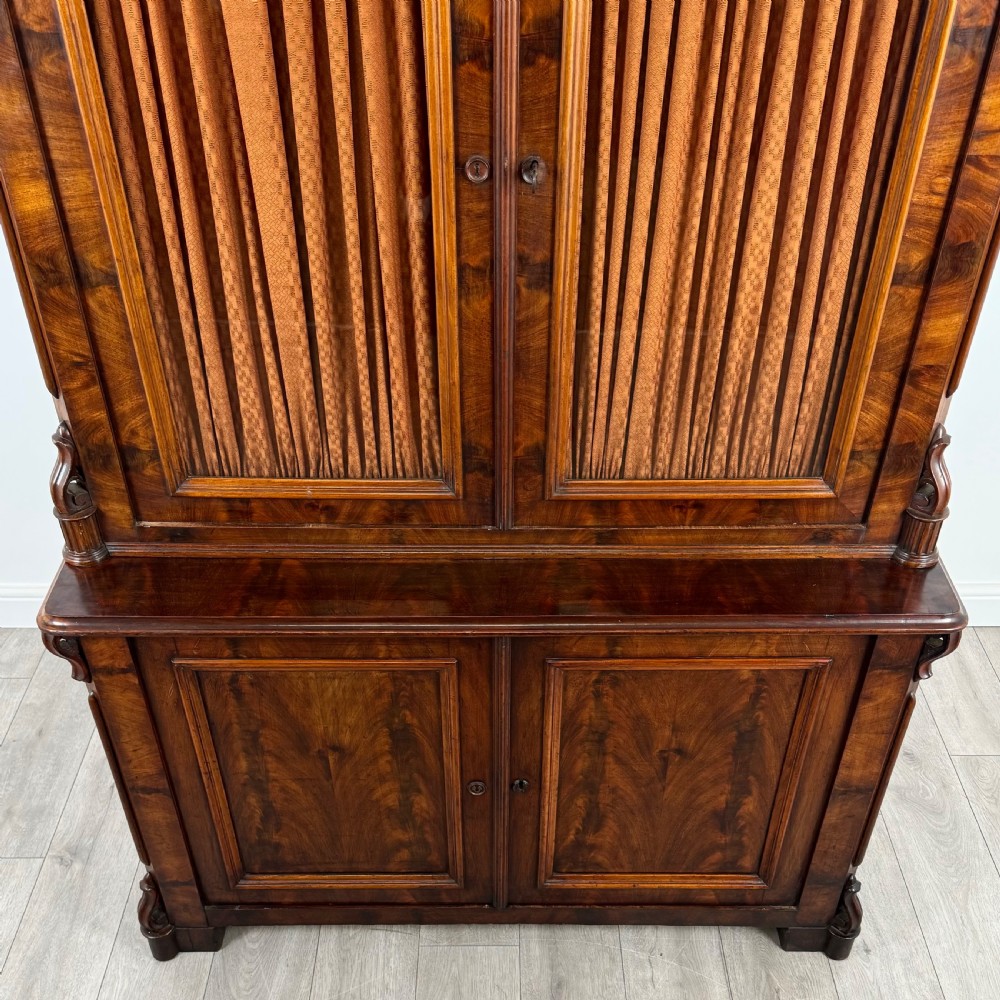 Antique 19th Century Good Quality Bookcase In Mahogany  View X