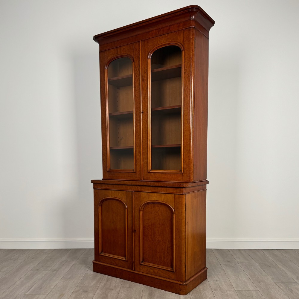 Antique 19th Century Fine Quality Bookcase In Mahogany  View IV