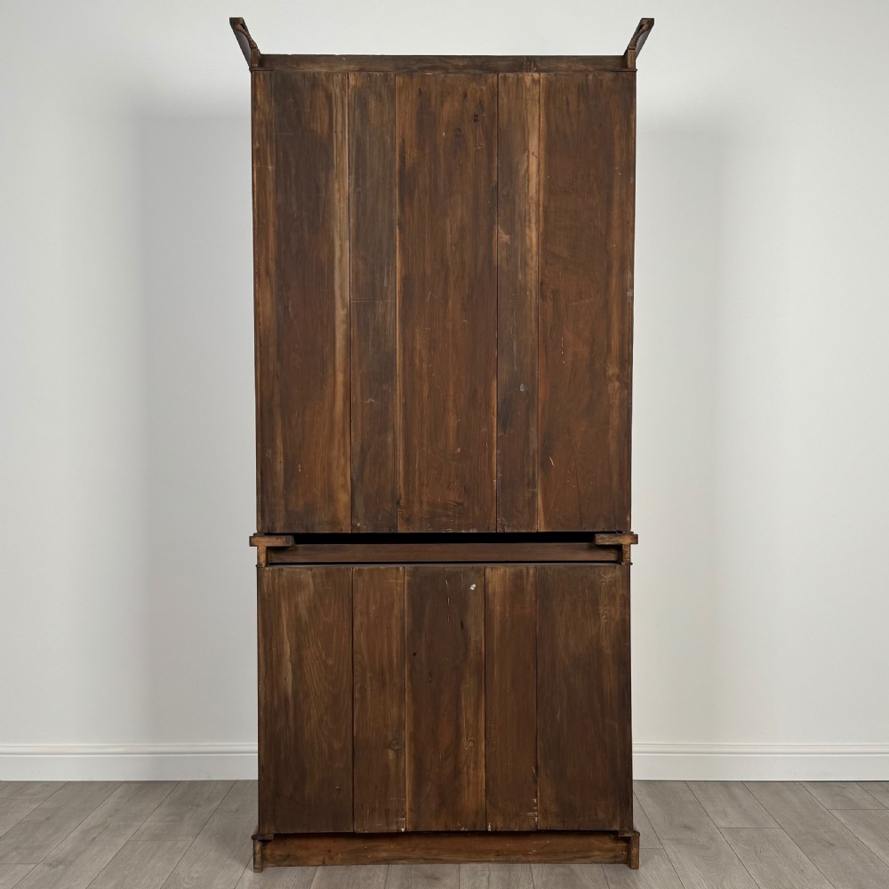 Antique 19th Century Fine Quality Bookcase In Mahogany  View VII