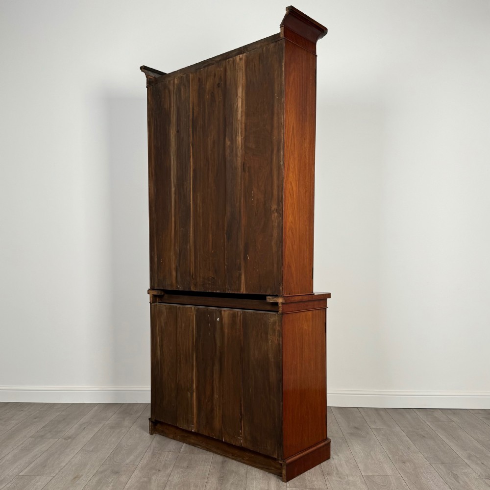 Antique 19th Century Fine Quality Bookcase In Mahogany  View VIII