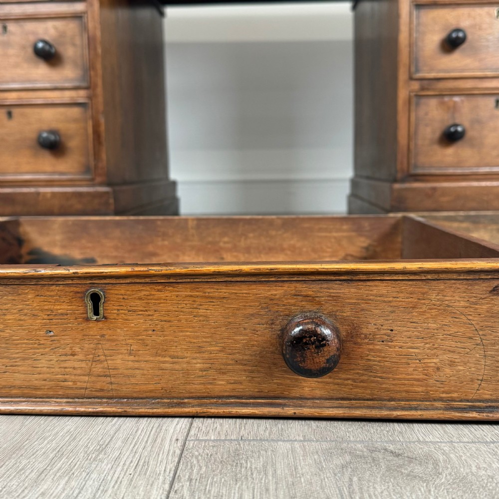 Antique 19th Century Pedestal Desk In Oak  View XI