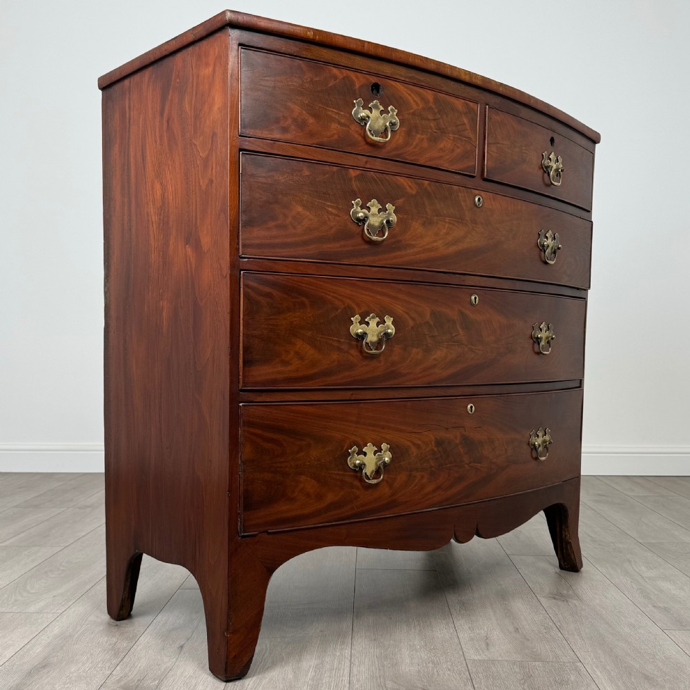 Antique 19th Century Mahogany Bow Fronted Chest Of Drawers  View VIII