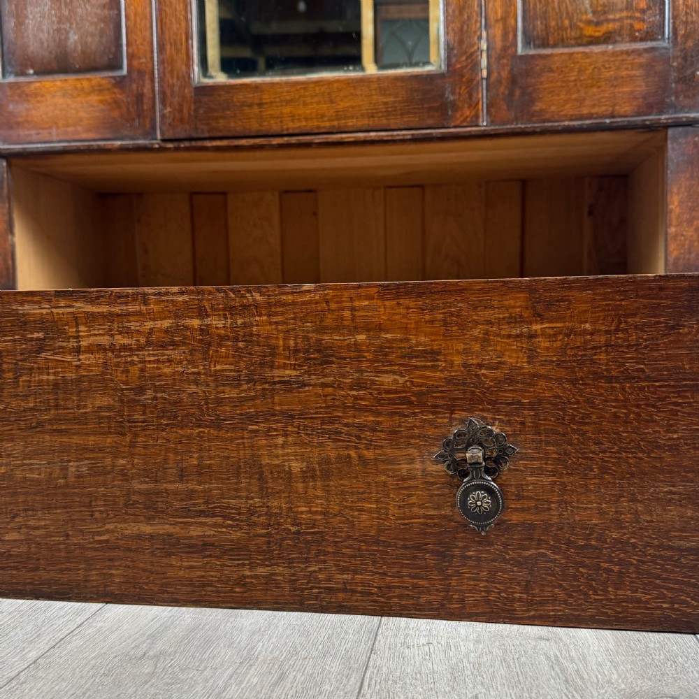 Antique 20th Century Jacobean Style Wardrobe In Oak View XI