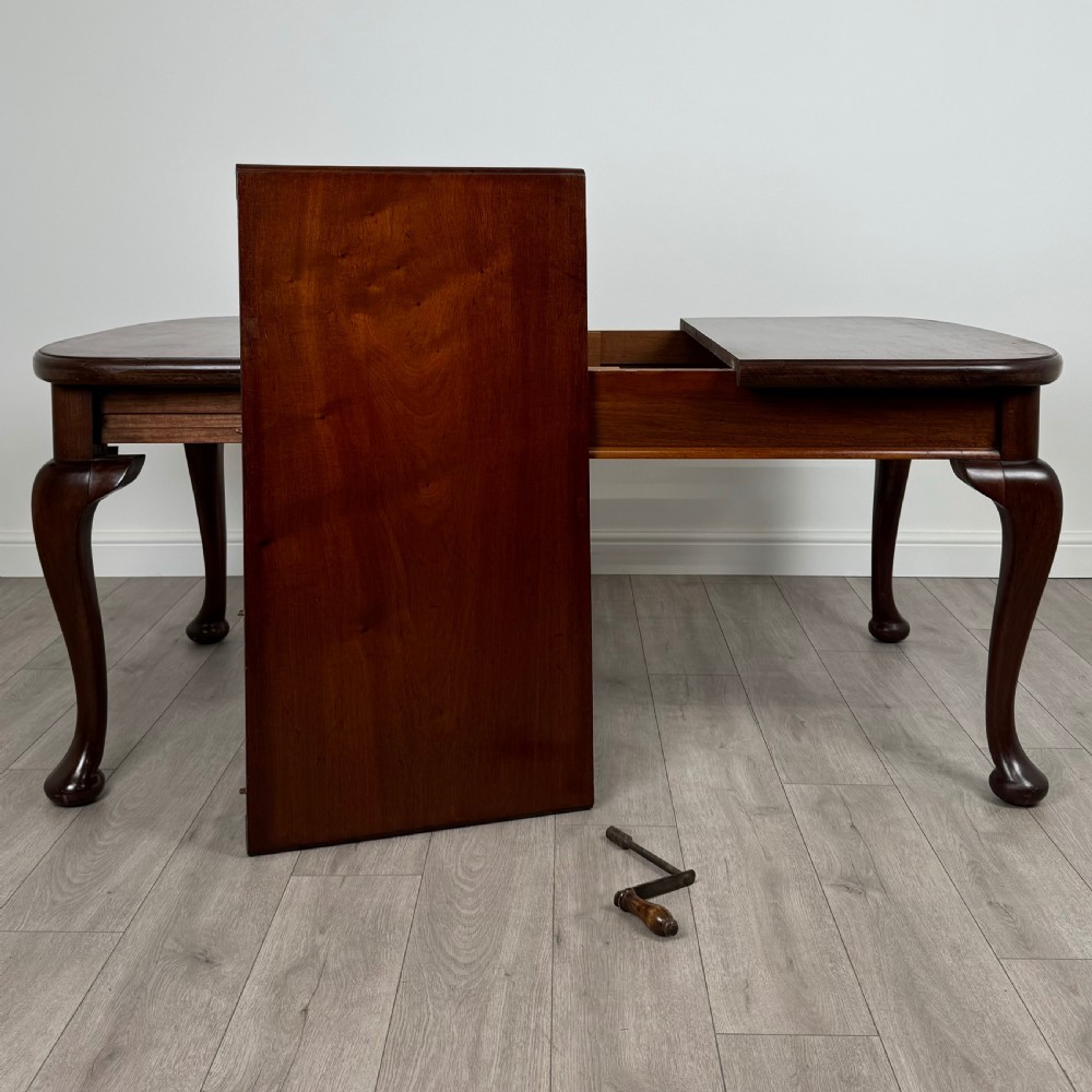  Antique 20th Century Queen Anne Style Mahogany Dining Table  View III