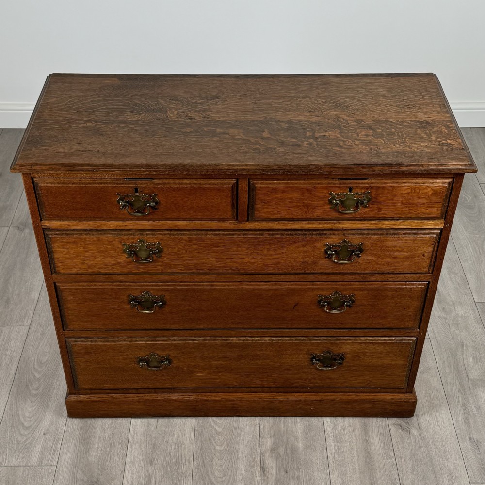 Antique 20th Century Chest Of Drawers Of Fine Quality In Oak View IX
