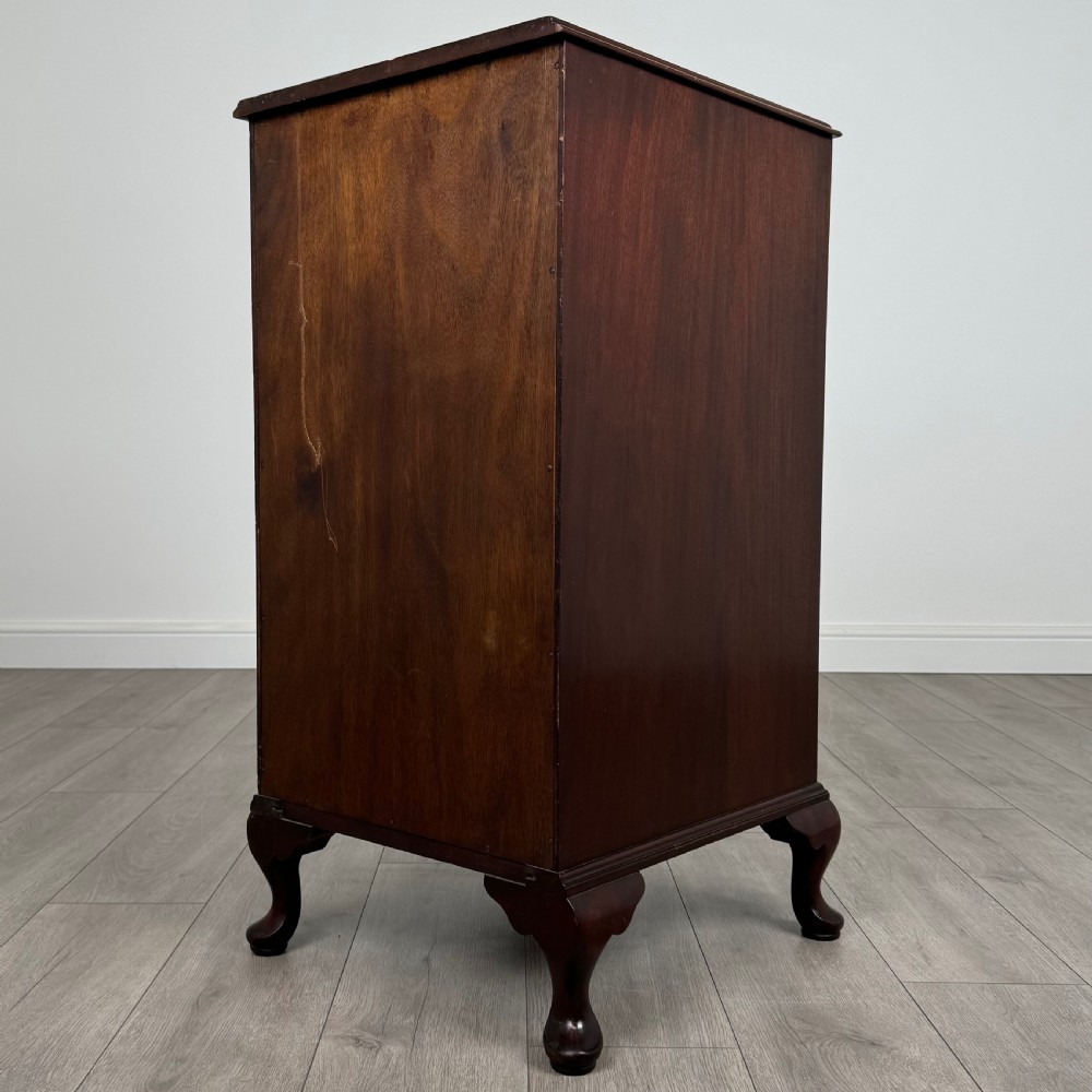 Antique 20th Century Cabinet By Waring & Gillow In Mahogany  View VIII