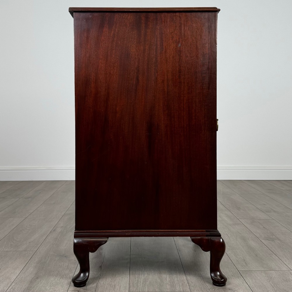 Antique 20th Century Cabinet By Waring & Gillow In Mahogany  View IX