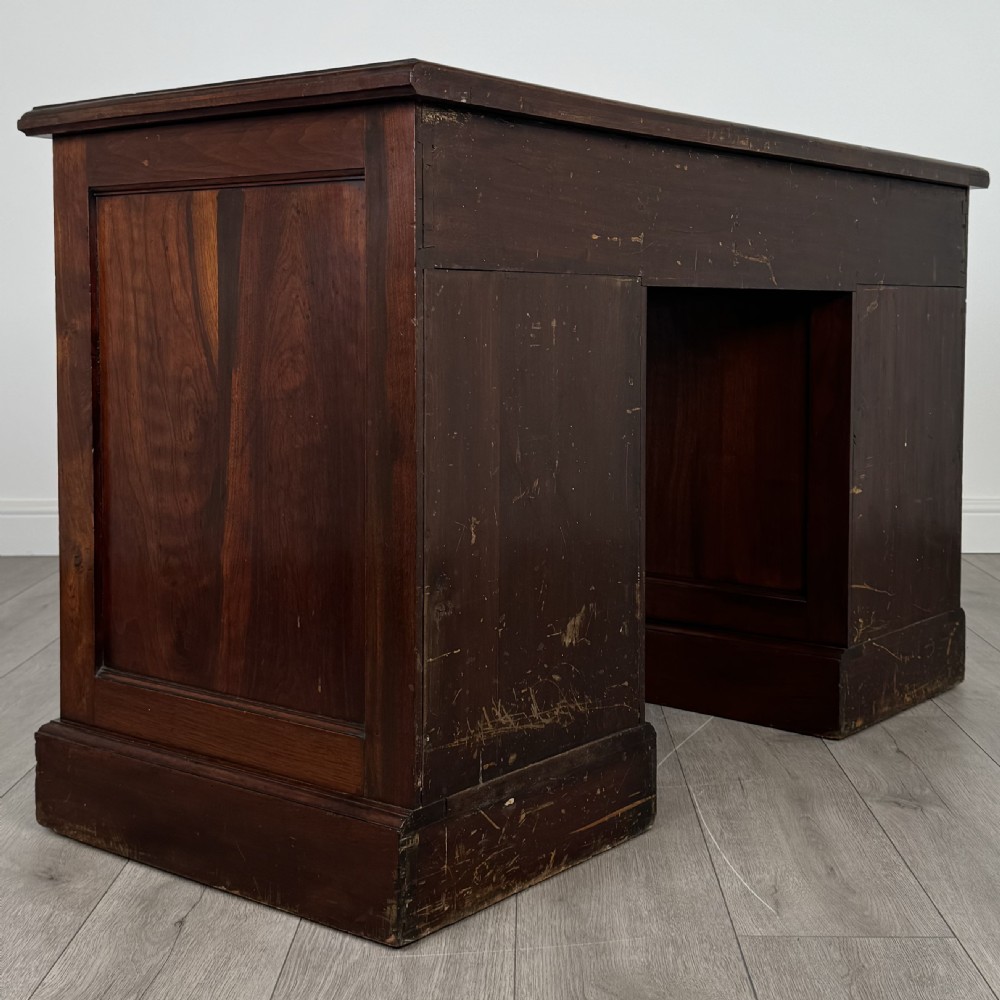  Antique 20th Century Pedestal Desk In Walnut 
 View IV