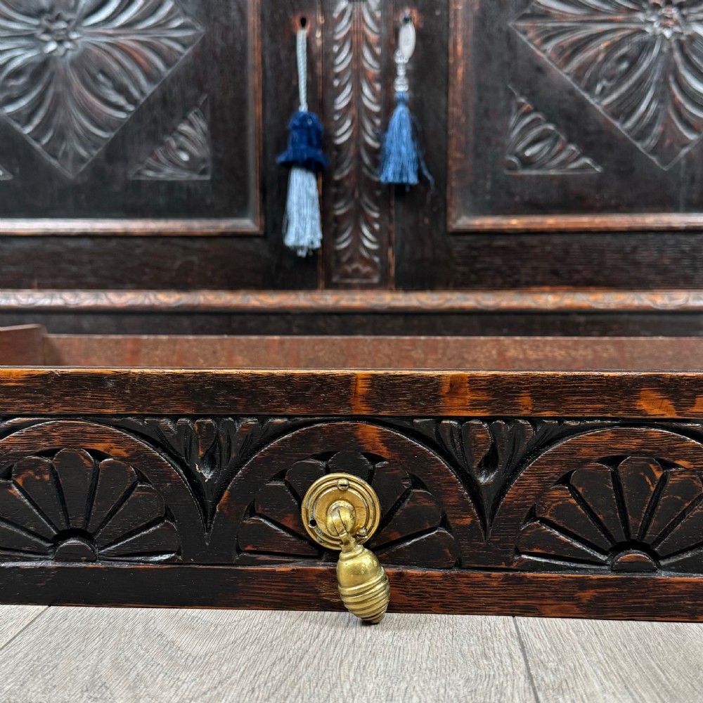 Antique 19th Century Heavily Carved Sideboard In Oak  View XI