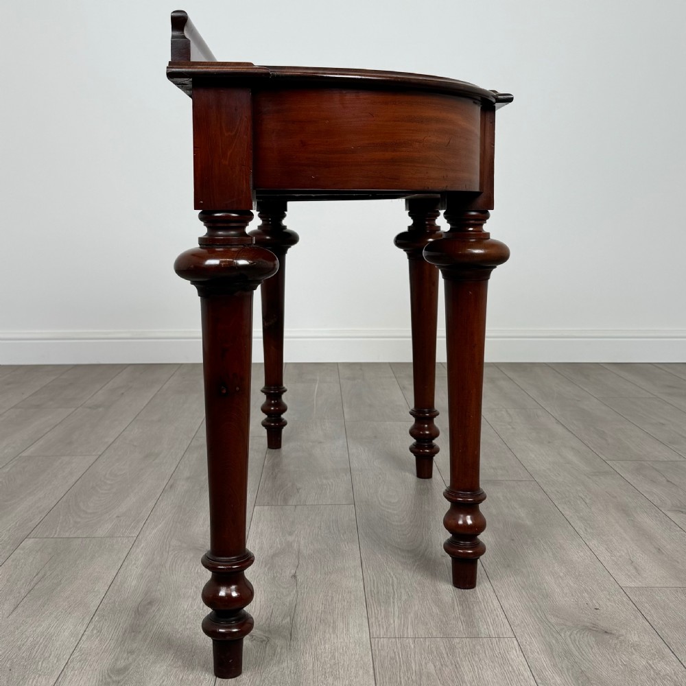 Antique 19th Century Side Table In Mahogany View VII