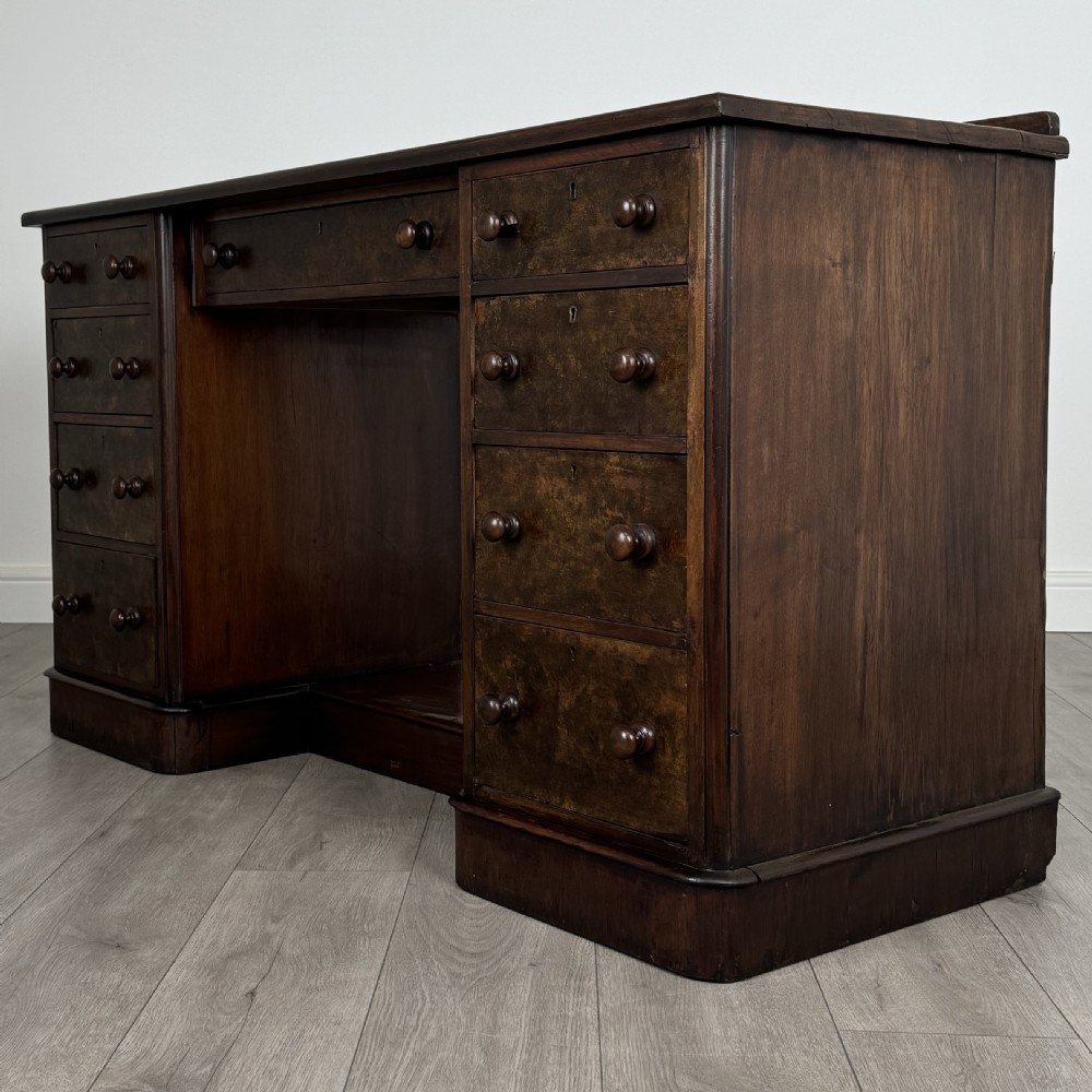  Antique 19th Century Pedestal Desk In Walnut  View II
