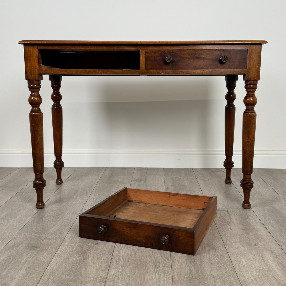  Antique 19th Century Fine Quality Writing Table In Mahogany  View X