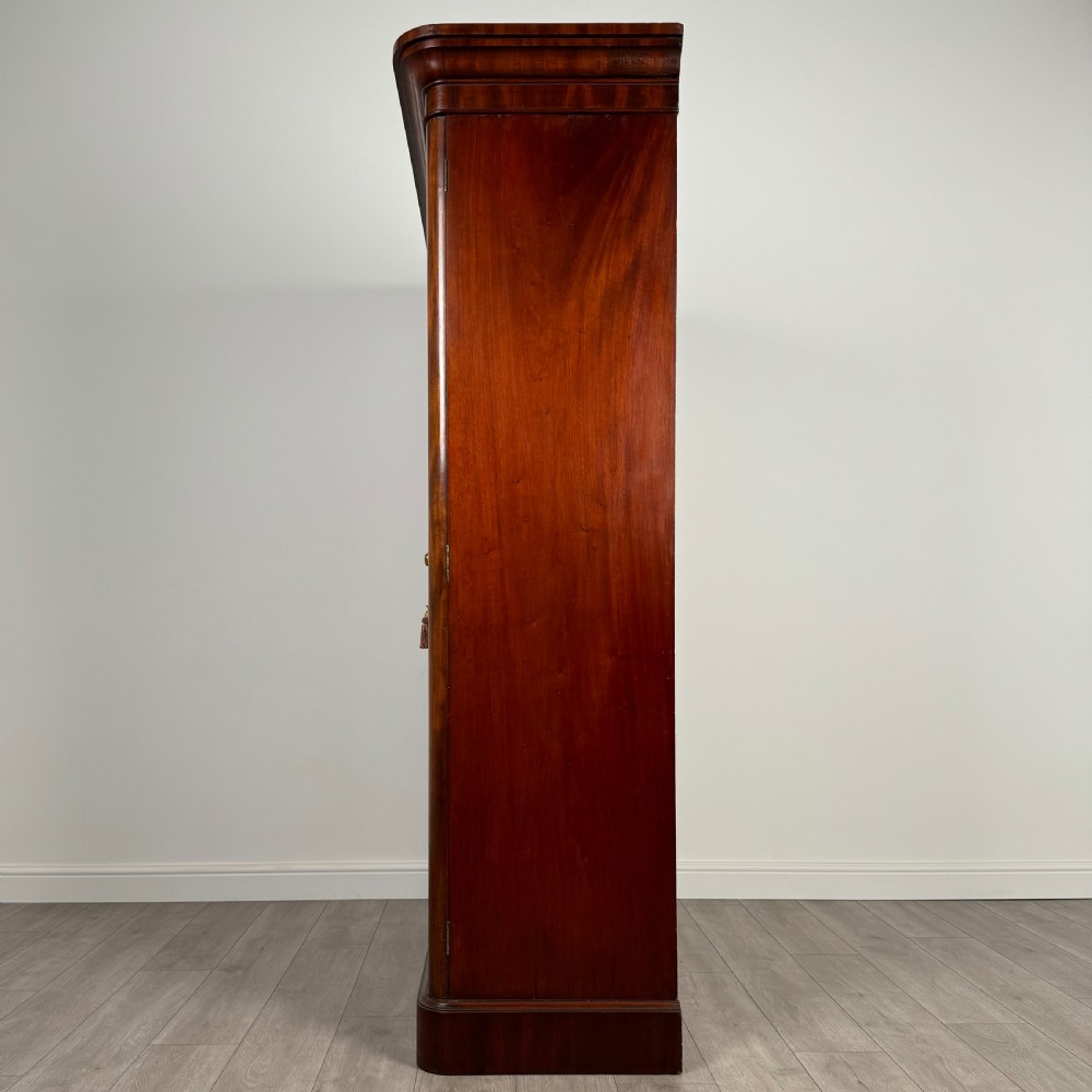 Antique 19th Century Mahogany Wardrobe Of Good Quality  View IV