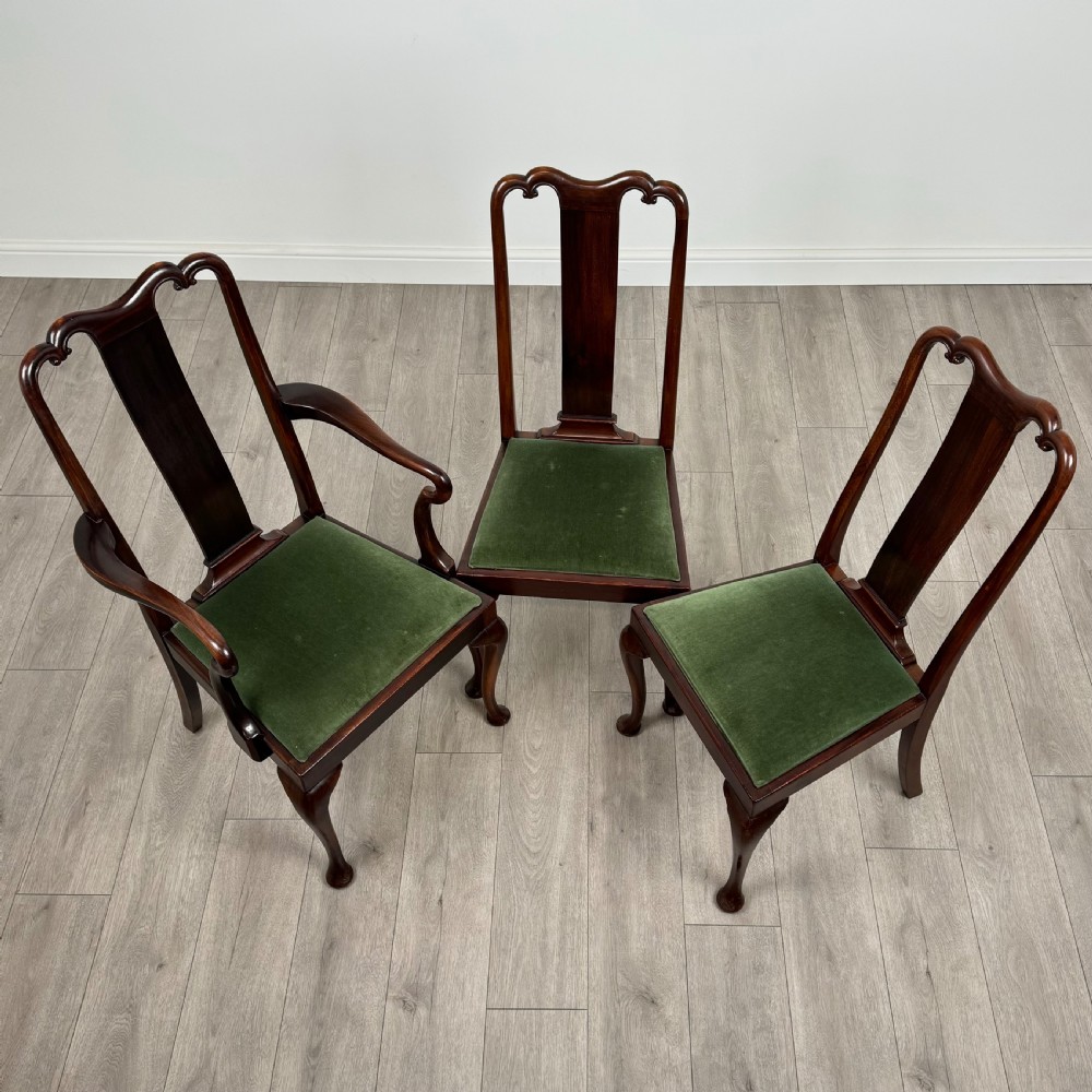  Antique 20th Century Set Of 6 Queen Anne Style Dining Chairs View II