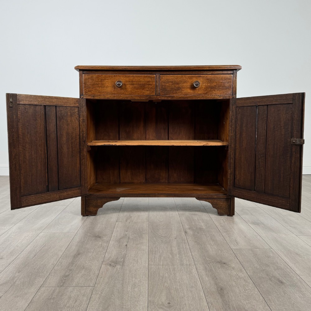 Antique 20th Century Good Quality Cupboard In Oak View II
