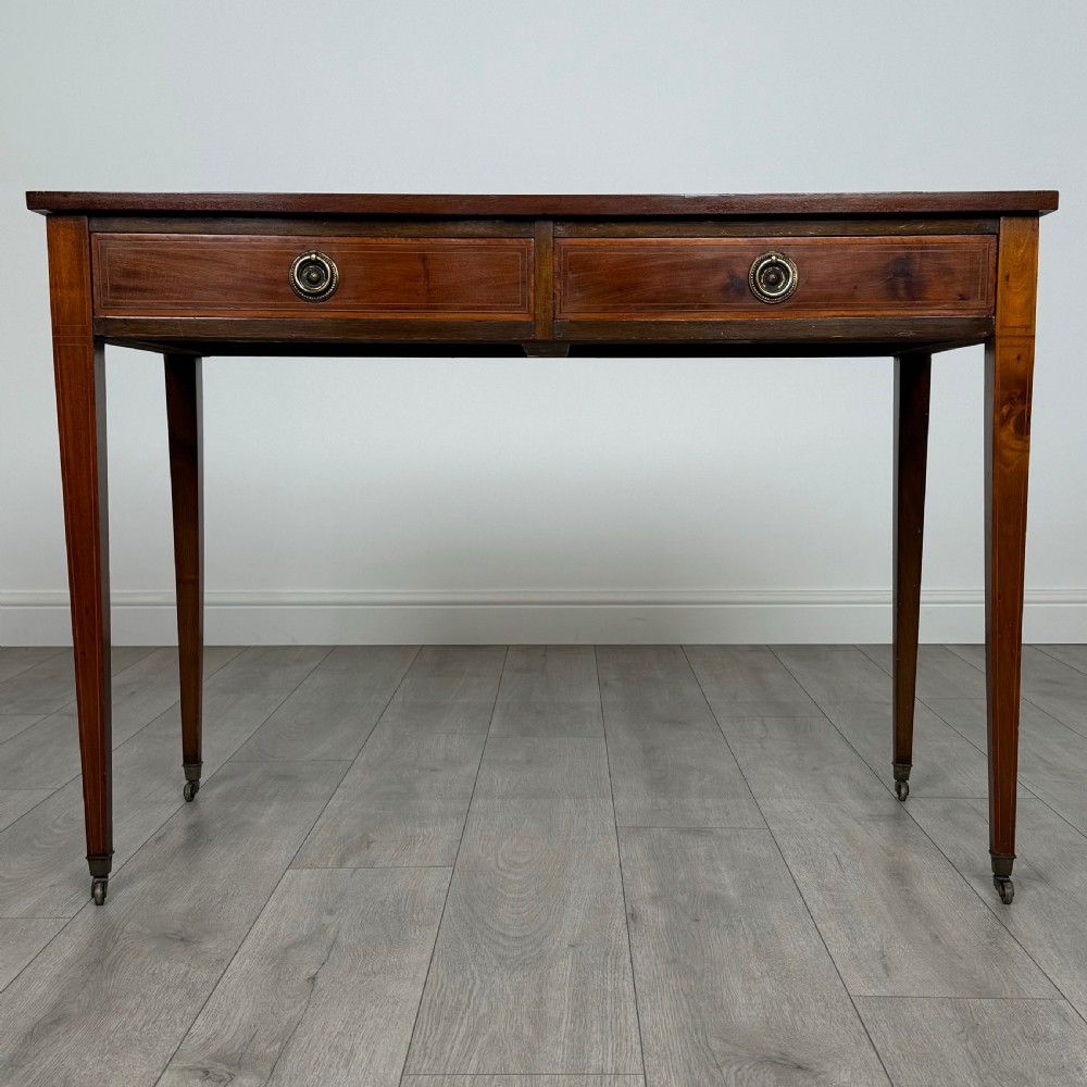  Antique 20th Century Writing Table In Mahogany 