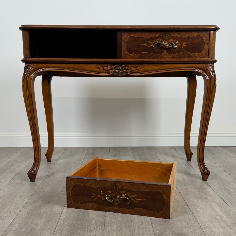 Antique 20th Century French Side Table In Kingwood View X