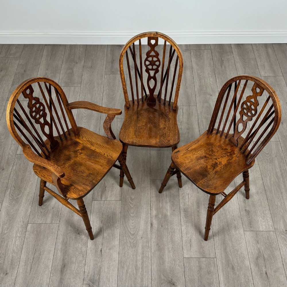 Antique 20th Century Set Of 6 Oak Wheelback Dining Chair’s  View II