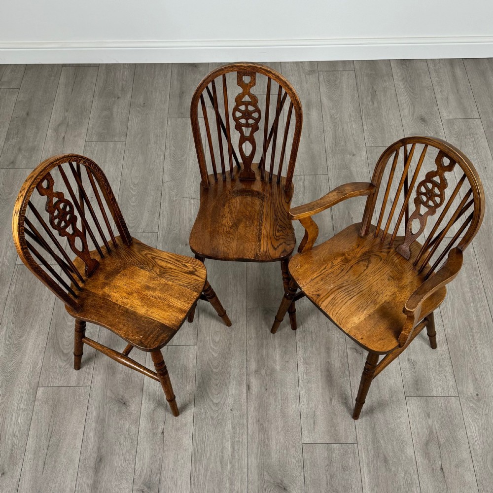 Antique 20th Century Set Of 6 Oak Wheelback Dining Chair’s  View III